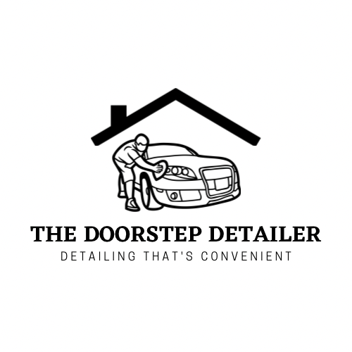 The Doorstep Detailer Logo